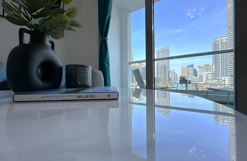 Jabal Ali 2 Apartment | Big Studio w/Balcony and easy access to the Beach in Marina