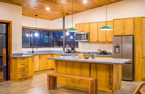 Samara House | Big Views, Pool, Extremely Private 4-Bdrm Home