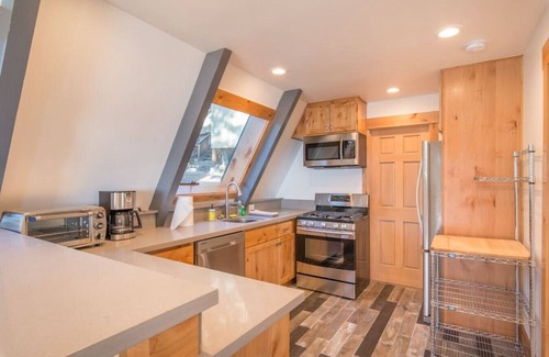 Talmont House | Big Views & Tahoe Park Access!