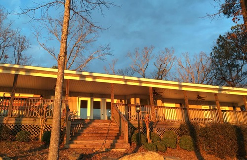 Pleasure Point House | Big Water View- Lake Martin-Sunset Station!