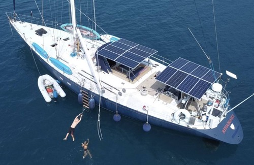 Carti Tupile Boat Rental | Biggest charter yacht in San Blas