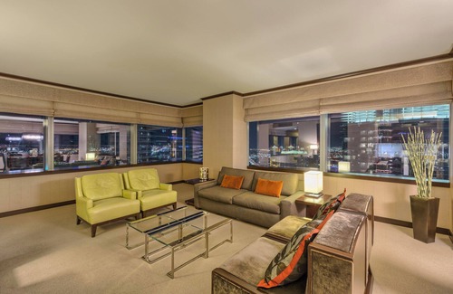 Las Vegas Strip Apartment | Biggest Penthouse at Vdara! 2 BR Stunning 270° Strip Views! Sleeps 7! 42nd Floor