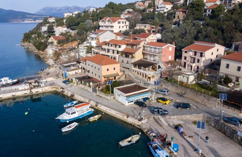 Bigovo Apartment | Bigova Sea View Holiday Rooms