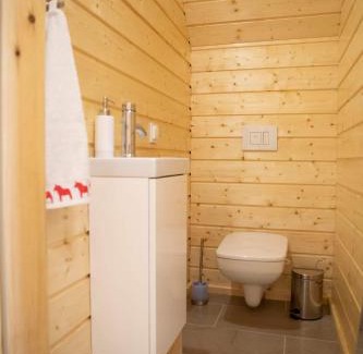 Ustrzyki Dolne House | BIJAKÓWKA