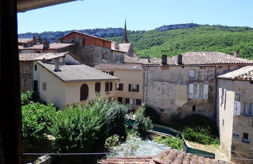 Saint-Antonin Noble Val House | Bijou Village House With Pool In Tranquil Courtyard Gardens