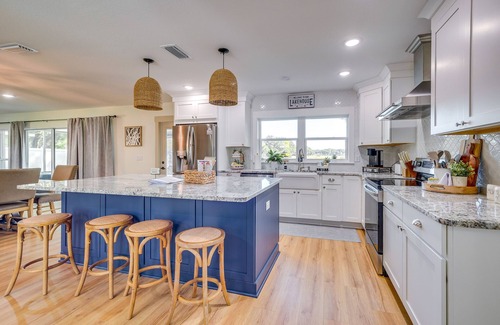 Inverness House | Bikes, Kayak & Dock: Lakefront Inverness Retreat