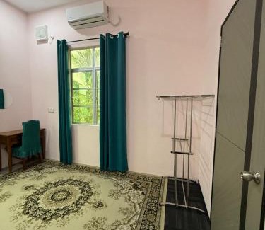 Rambai Hotel | Bilik Inap Sofya