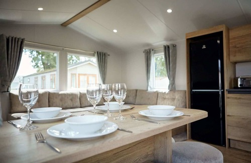 Great Houghton House | Billing Aquadrome Silver 2 Bed Caravan CD16