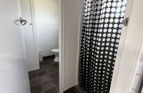 Blenheim Hotel | Bings Motel