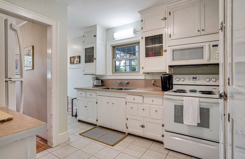 Northeast Neighbors House | Birchwood Glen Townhome 1390 Chemeketa St Salem OR 97301