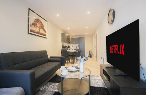Bordesley Apartment | Birmingham Central|wifi|Parking|Sleeps 6