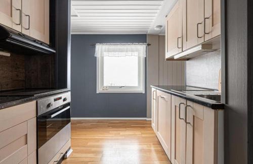 Laukeng House | Birthebu