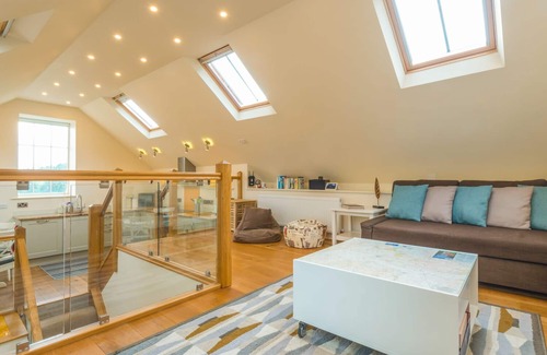 Bishops Castle Cottage | BISHOP'S CASTLE BARN, family friendly in Bishop's Castle