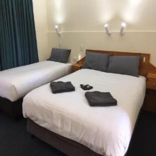 Narrandera Hotel | Bishops Lodge Narrandera