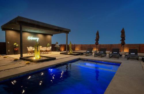 Joshua Tree House | Black C House
