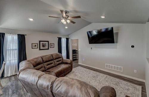 Rapid City House | Black Hills View Game Rooms 5 Tvs