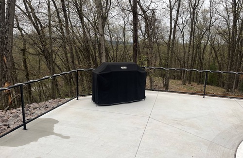 Black River Falls RV Rental | Black RiverFalls Glamping Dome 2