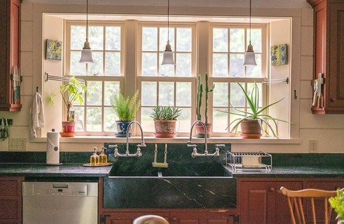 Highland House | Black Walnut Tree Farm: 50 Acres of Fall Foliage