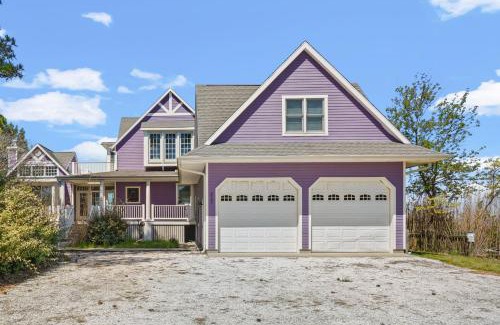 Chincoteague House | Blake's Purple Point - Waterfront splendor!