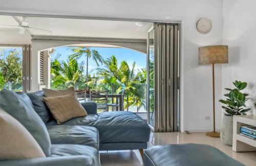 Palm Cove Apartment | Blanco at Island Views—Beautiful Beachfront Living