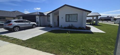 Blenheim House | Blenheim Accommodation