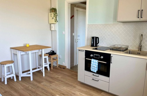 Langrune-sur-Mer Apartment | Bleu Langrune - Sea view studio