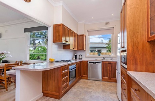 Port Fairy House | Bloom on Sackville Opt1