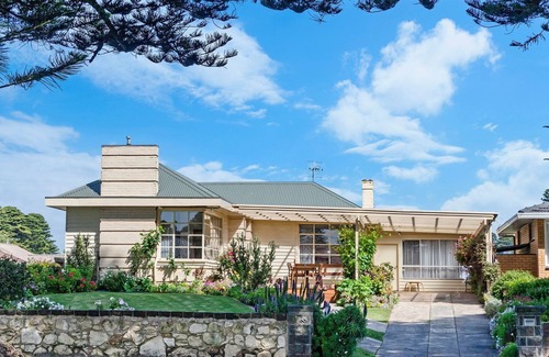 Port Fairy House | Bloom on Sackville Opt1