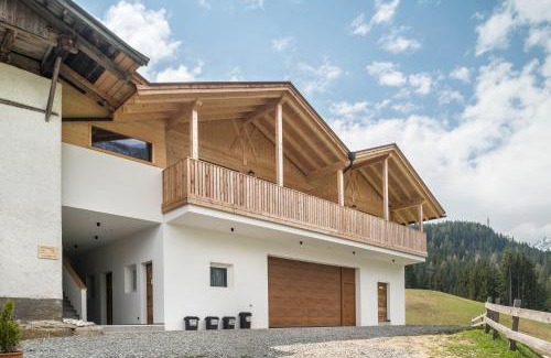 Racines Apartment | Blosegghof Bergchalets Himmelblick
