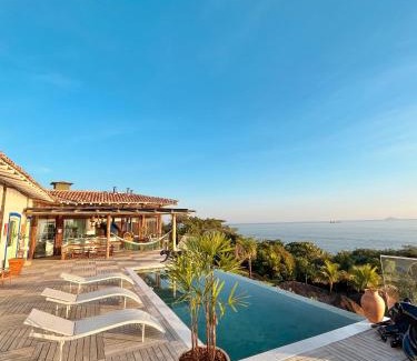 Praia de Itapecerica House | Blow Show Casa III Guest House