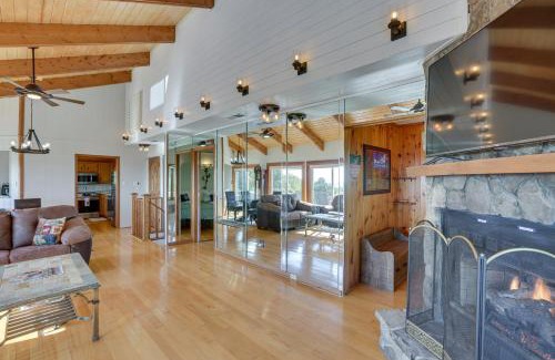 Blowing Rock House | Blowing Rock Home with Hot Tub and Mountain-View Deck!