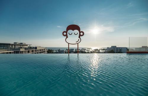 Saen Suk Hotel | Blu Monkey Hub and Hotel Bangsaen