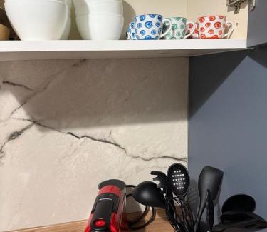 San Benedetto del Tronto Apartment | Blue and Green Apartment