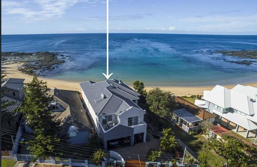 Blue Bay House | Blue Bay on The Beach