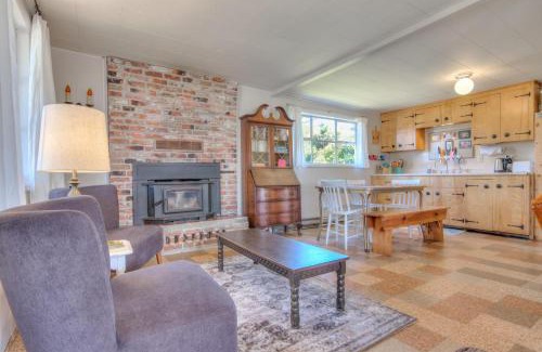 Neskowin House | Blue Beach Cottage - Meredith Lodging