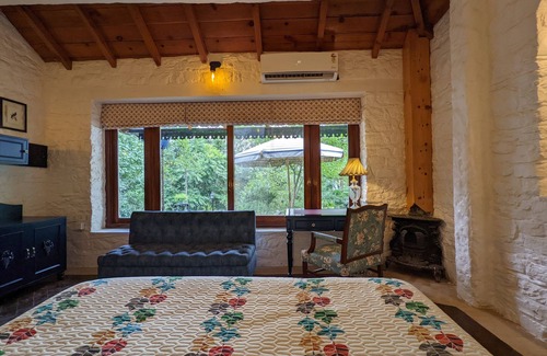 Nainital Hotel | Blue Book at Gethia