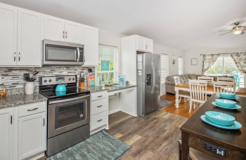 Crescent Beach House | ♥ Blue Dream- Private Pool Home- Steps To Beach, Perfect Family Beach Vacation