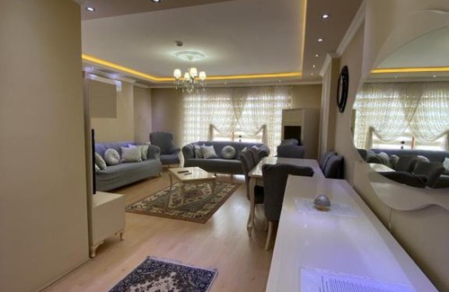 Yomra Apartment | Blue green