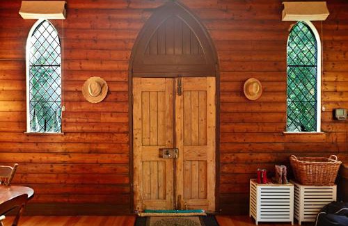 Stanley House | Blue Gum Church - Artistic Retreat