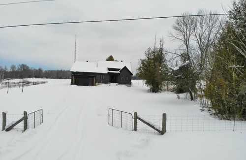 Trent Hills Cottage | Blue Heaven Cottage
