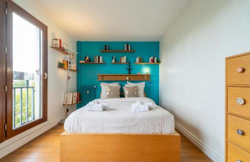 Amerique Apartment | Blue Light - Appt pour 4p Paris