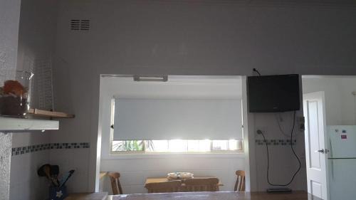 Port Vincent Apartment | Blue Line Retreat - Unit 4
