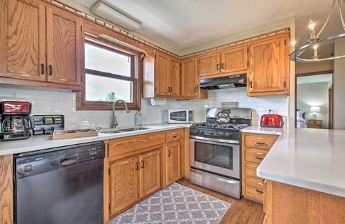 Mc Kinney House | 'Blue Moon Cottage' w/Amazing Views of 5 Counties