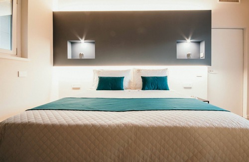 Solcio Bed & Breakfast | Blue Suite in Gio&Leo GuestHouse - Lakeside L&B
