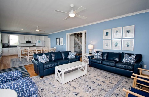 Emerald Isle House | Blue Water, Oceanfront House in Emerald Isle, NC!