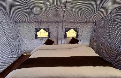 Leh Hotel | Blue Waves Camps Lake View Pangong