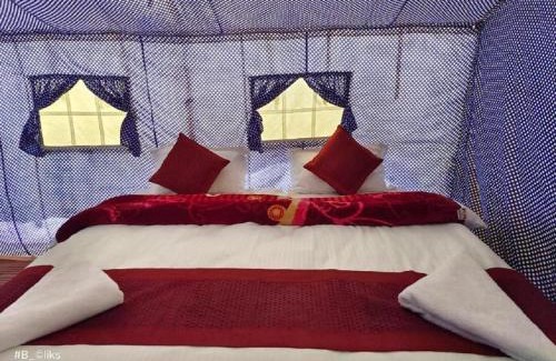Leh Hotel | Blue Waves Camps Lake View Pangong
