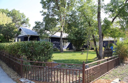 Bozeman House | Blue Willow Guest House in the Heart of Bozeman, Montana
