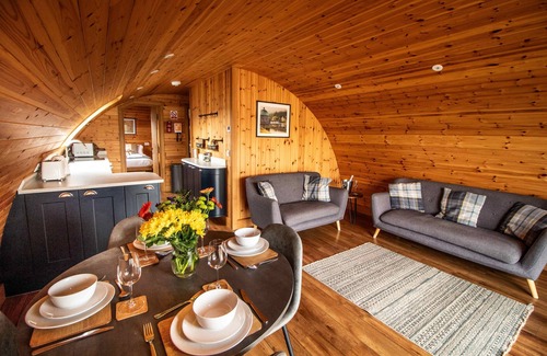 St Harmon Cottage | Bluebell - Glamping Pod with Hot Tub Sleeping 4, Pet friendly