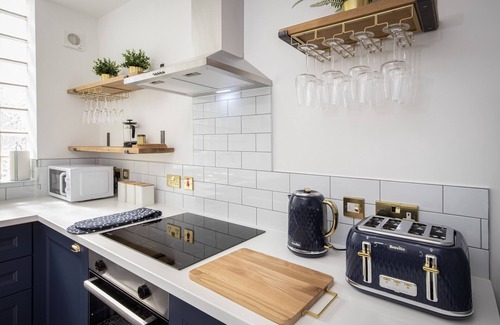 North Shore Apartment | Blueberries Apartments by Sasco